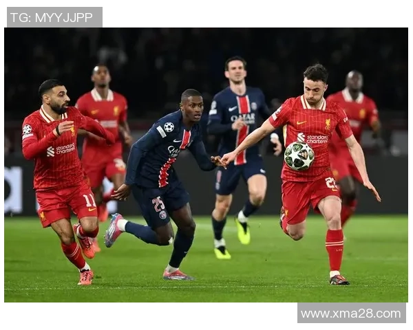 11月29日巴黎圣日耳曼对阵利物浦精彩比赛录像回顾与分析